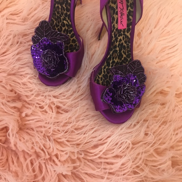 NOT FOR SALE - Picture 3 of 8